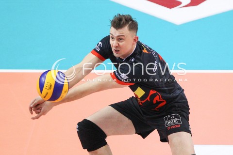  21.02.2015 RZESZOW<br />SIATKOWKA PLUSLIGA 2014/2015 MEN VOLLEYBALL POLAND POLISH PLUS LIGA LEAGUE SEASON 2014/2015<br />MECZ ASSECO RESOVIA - PGE SKRA BELCHATOW<br />N/Z KRZYSZTOF IGNACZAK SYLWETKA <br /> 