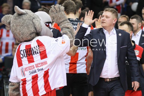  21.02.2015 RZESZOW<br />SIATKOWKA PLUSLIGA 2014/2015 MEN VOLLEYBALL POLAND POLISH PLUS LIGA LEAGUE SEASON 2014/2015<br />MECZ ASSECO RESOVIA - PGE SKRA BELCHATOW<br />N/Z MARCIN OGONOWSKI - II TRENER ( ASSISTANT COACH ) SYLWETKA <br /> 