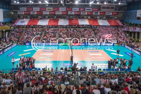  21.02.2015 RZESZOW<br />SIATKOWKA PLUSLIGA 2014/2015 MEN VOLLEYBALL POLAND POLISH PLUS LIGA LEAGUE SEASON 2014/2015<br />MECZ ASSECO RESOVIA - PGE SKRA BELCHATOW<br />N/Z DOPING OPRAWA KIBICE HALA PODPROMIE WIDOK VIEW SEKTOROWKA SZALIK FLAGA PASIAK TRYBUNY KLUB KIBICA EMOCJE<br /> 