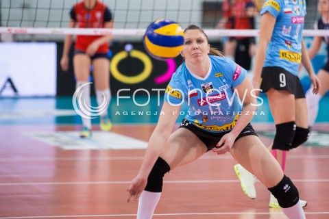  23.02.2015 LODZ <br />
SIATKOWKA ORLEN LIGA SEZON 2014/2015 VOLLEYBALL POLISH SEASON <br />
BEEF MASTER BUDOWLANI LODZ - TAURON BANIMEX MKS DABROWA GORNICZA <br />
N/Z MARTA LUKASZEWSKA SYLWETKA<br />
 