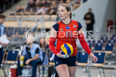  23.02.2015 LODZ <br />
SIATKOWKA ORLEN LIGA SEZON 2014/2015 VOLLEYBALL POLISH SEASON <br />
BEEF MASTER BUDOWLANI LODZ - TAURON BANIMEX MKS DABROWA GORNICZA <br />
N/Z SANYA POPOVIC SYLWETKA<br />
 