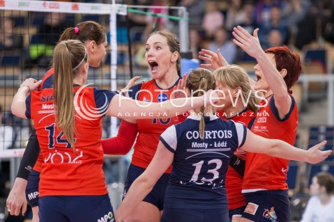  23.02.2015 LODZ <br />
SIATKOWKA ORLEN LIGA SEZON 2014/2015 VOLLEYBALL POLISH SEASON <br />
BEEF MASTER BUDOWLANI LODZ - TAURON BANIMEX MKS DABROWA GORNICZA <br />
N/Z EMOCJE RADOSC SANYA POPOVIC<br />
 