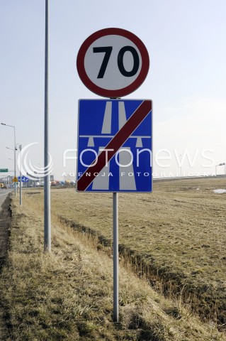  23.02.2015 KATOWICE<br />AUTOSTRADA<br />N/Z BRAMKI NA AUTOSTRADZIE<br /> 