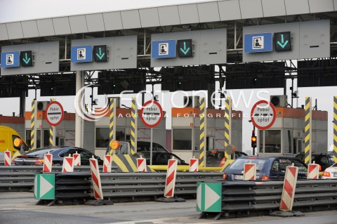  23.02.2015 KATOWICE<br />AUTOSTRADA<br />N/Z BRAMKI NA AUTOSTRADZIE<br /> 