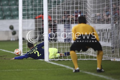  26.02.2015 WARSZAWA PILKA NOZNA <br />SEZON 2014/2015 FOOTBALL POLISH UEFA EUROPE LEAGUE <br />MECZ FINAL 1/16 LIGI EUROPY LEGIA WARSZAWA - AJAX AMSTERDAM NA STADIONIE MARSZALKA JOZEFA PILSUDSKIEGO<br />N/Z OBRONA BRAMKI SAMOBOJCZEJ AJAX RICARDO VAN RHIJN<br /> 