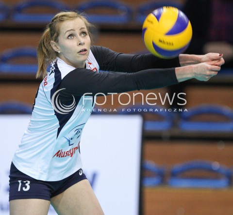  02.03.2015 RZESZOW<br />SIATKOWKA ORLEN LIGA 2014/2015 WOMEN VOLLEYBALL POLAND POLISH ORLENLIGA LEAGUE SEASON 2014/2015<br />MECZ DEVELOPRES SKYRES RZESZOW - POLSKI CUKIER MUSZYNIANKA MKS MUSZYNA<br />N/Z PAULINA MAJ - ERWARDT SYLWETKA <br /> 