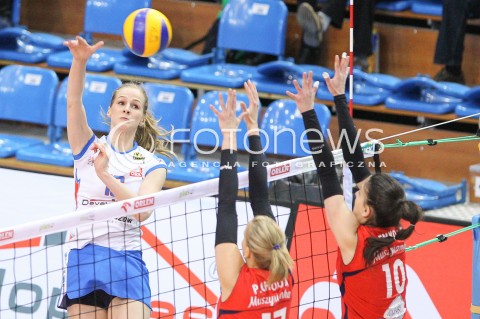  02.03.2015 RZESZOW<br />SIATKOWKA ORLEN LIGA 2014/2015 WOMEN VOLLEYBALL POLAND POLISH ORLENLIGA LEAGUE SEASON 2014/2015<br />MECZ DEVELOPRES SKYRES RZESZOW - POLSKI CUKIER MUSZYNIANKA MKS MUSZYNA<br />N/Z EWA SLIWINSKA SYLWETKA <br /> 