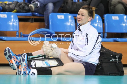  02.03.2015 RZESZOW<br />SIATKOWKA ORLEN LIGA 2014/2015 WOMEN VOLLEYBALL POLAND POLISH ORLENLIGA LEAGUE SEASON 2014/2015<br />MECZ DEVELOPRES SKYRES RZESZOW - POLSKI CUKIER MUSZYNIANKA MKS MUSZYNA<br />N/Z SYLWIA WOJCIESKA BOL URAZ KONTUZJA<br /> 
