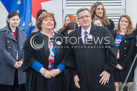  07.03.2015 PIASECZNO<br />PREZYDENT RP BRONISLAW KOMOROWSKI W PIASECZNIE<br />N/Z BRONISLAW KOMOROWSKI ANNA KOMOROWSKA<br /> 