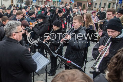  07.03.2015 PIASECZNO<br />PREZYDENT RP BRONISLAW KOMOROWSKI W PIASECZNIE<br />N/Z BRONISLAW KOMOROWSKI ORKIESTRA<br /> 
