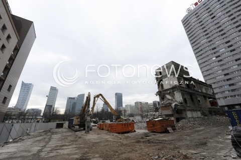  08.03.2015 WARSZAWA <br />
ROZBIORKA DOMU TOWAROWEGO SEZAM<br />
N/Z SEZAM<br />
 