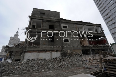  08.03.2015 WARSZAWA <br />
ROZBIORKA DOMU TOWAROWEGO SEZAM<br />
N/Z SEZAM<br />
 