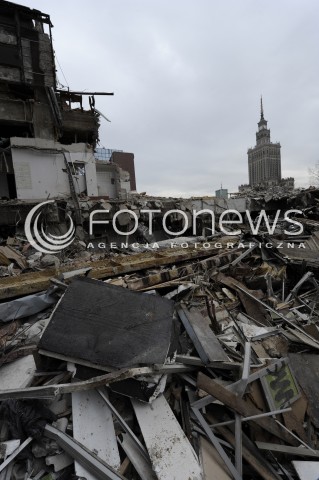  08.03.2015 WARSZAWA <br />
ROZBIORKA DOMU TOWAROWEGO SEZAM<br />
N/Z SEZAM<br />
 