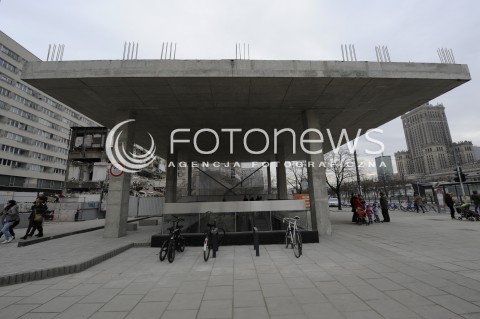  08.03.2015 WARSZAWA <br />
ROZBIORKA DOMU TOWAROWEGO SEZAM<br />
N/Z SEZAM<br />
 