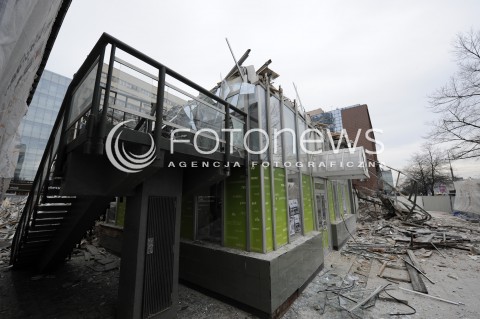  08.03.2015 WARSZAWA <br />
ROZBIORKA DOMU TOWAROWEGO SEZAM<br />
N/Z SEZAM<br />
 