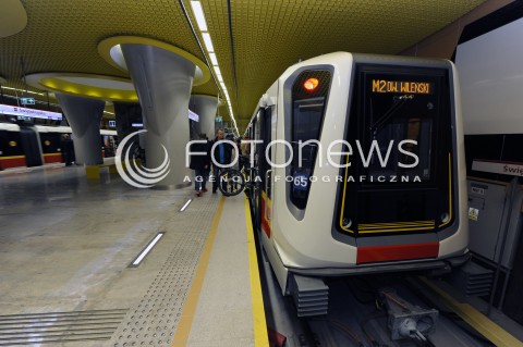  08.03.2015 WARSZAWA <br />OTWARCIE DRUGIEJ LINII METRA<br />N/Z POCIAG METRA DW WILENSKI<br /> 