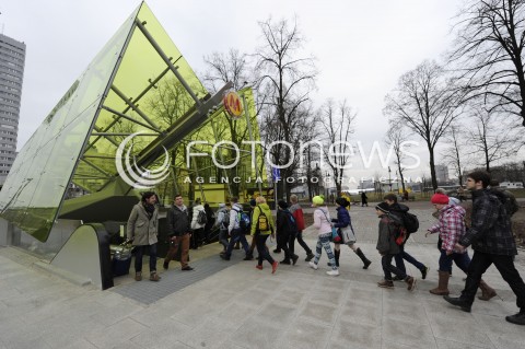  08.03.2015 WARSZAWA <br />OTWARCIE DRUGIEJ LINII METRA<br />N/Z WEJSCIE NA STACJE METRA<br /> 