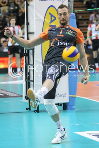  08.03.2015 RZESZOW<br />SIATKOWKA PLUSLIGA 2014/2015 MEN VOLLEYBALL POLAND POLISH PLUS LIGA LEAGUE SEASON 2014/2015<br />MECZ ASSECO RESOVIA - JASTRZEBSKI WEGIEL<br />N/Z MICHAL LASKO SYLWETKA <br /> 