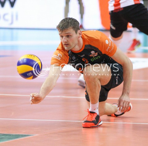  08.03.2015 RZESZOW<br />SIATKOWKA PLUSLIGA 2014/2015 MEN VOLLEYBALL POLAND POLISH PLUS LIGA LEAGUE SEASON 2014/2015<br />MECZ ASSECO RESOVIA - JASTRZEBSKI WEGIEL<br />N/Z KRZYSZTOF GIERCZYNSKI SYLWETKA <br /> 
