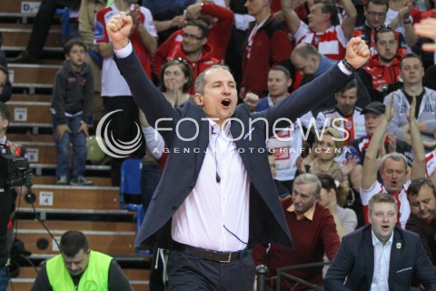  08.03.2015 RZESZOW<br />SIATKOWKA PLUSLIGA 2014/2015 MEN VOLLEYBALL POLAND POLISH PLUS LIGA LEAGUE SEASON 2014/2015<br />MECZ ASSECO RESOVIA - JASTRZEBSKI WEGIEL<br />N/Z ANDRZEJ KOWAL - TRENER ( HEAD COACH ) SYLWETKA RADOSC EMOCJE <br /> 