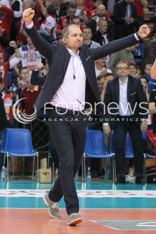  08.03.2015 RZESZOW<br />SIATKOWKA PLUSLIGA 2014/2015 MEN VOLLEYBALL POLAND POLISH PLUS LIGA LEAGUE SEASON 2014/2015<br />MECZ ASSECO RESOVIA - JASTRZEBSKI WEGIEL<br />N/Z ANDRZEJ KOWAL - TRENER ( HEAD COACH ) SYLWETKA RADOSC EMOCJE <br /> 