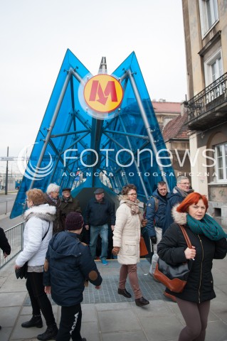  08.03.2015 WARSZAWA<br />OTWARCIE II LINI METRA <br />N/Z WYJSCIE Z METRA<br /> 