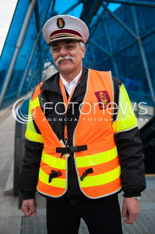  08.03.2015 WARSZAWA<br />OTWARCIE II LINI METRA <br />N/Z PRACOWNIK ZTM<br /> 