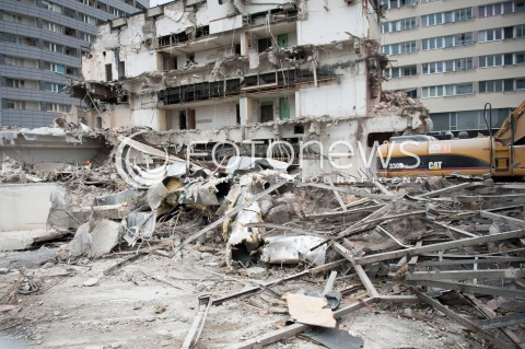  08.03.2015 WARSZAWA<br />
ZDJECIE ILUSTRACYJNE<br />
N/Z ROZBIORKA SKLEPU SEZAM<br />
 