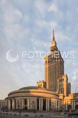  09.03.2015 WARSZAWA<br />ZDJECIE ILUSTRACYJNE <br />N/Z PALAC KULTURY OD ULICY EMILII PLATER SALA KONGRESOWA<br /> 