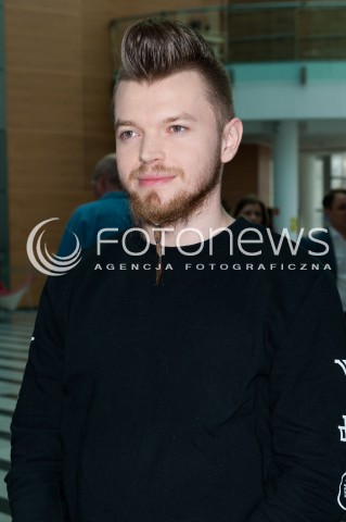  09.03.2015 WARSZAWA TVP<br />
PROGRAM PRZYGARNIJ MNIE<br />
N/Z SYLWESTER WARDEGA<br />
 