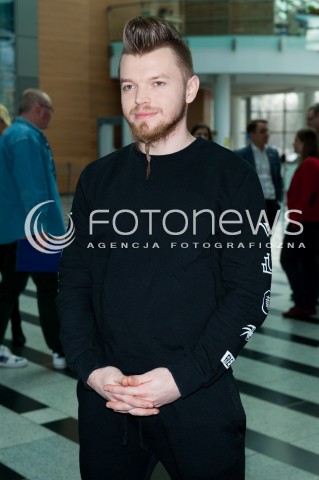  09.03.2015 WARSZAWA TVP<br />
PROGRAM PRZYGARNIJ MNIE<br />
N/Z SYLWESTER WARDEGA<br />
 