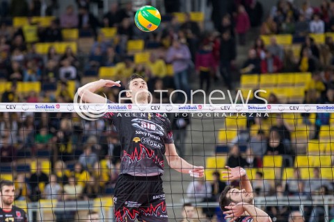  11.03.2015 LODZ POLAND<br />
SIATKOWKA LIGA MISTRZOW MEN CEV VOLLEYBALL CHAMPIONS LEAGUE 2014/2015<br />
MATCH PGE SKRA BELCHATOW - SIR SAFETY PERUGIA<br />
N/Z SYLWETKA SIMONE BUTI<br />
 