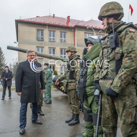  13.03.2015 RZESZOW<br />PREZYDENT RP BRONISLAW KOMOROWSKI NA PODKARPACIU<br />WIZYTA W 21. BRYGADZIE STRZELCOW PODHALANSKICH<br />N/Z BRONISLAW KOMOROWSKI<br /> 