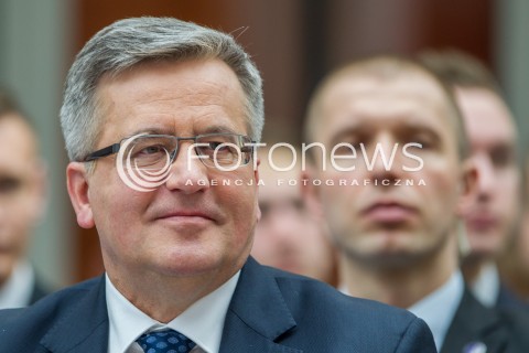  13.03.2015 RZESZOW<br />PREZYDENT RP BRONISLAW KOMOROWSKI NA PODKARPACIU<br />UDZIAL W DEBACIE INNOWACYJNOSC W GOSPODARCE SZANSA DLA MLODYCH NA UNIWERSYTECIE RZESZOWSKIM<br />N/Z BRONISLAW KOMOROWSKI<br /> 