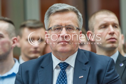  13.03.2015 RZESZOW<br />PREZYDENT RP BRONISLAW KOMOROWSKI NA PODKARPACIU<br />UDZIAL W DEBACIE INNOWACYJNOSC W GOSPODARCE SZANSA DLA MLODYCH NA UNIWERSYTECIE RZESZOWSKIM<br />N/Z BRONISLAW KOMOROWSKI<br /> 