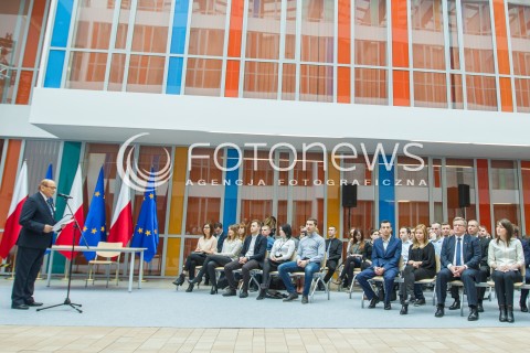  13.03.2015 RZESZOW<br />PREZYDENT RP BRONISLAW KOMOROWSKI NA PODKARPACIU<br />UDZIAL W DEBACIE INNOWACYJNOSC W GOSPODARCE SZANSA DLA MLODYCH NA UNIWERSYTECIE RZESZOWSKIM<br />N/Z BRONISLAW KOMOROWSKI TADEUSZ FERENC<br /> 