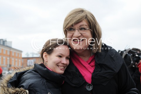 15.03.2015 WARSZAWA<br />ANNA GRODZKA ZBIERA PODPISY<br />N/Z ANNA GRODZKA<br /> 