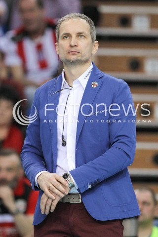  20.03.2015 RZESZOW<br />SIATKOWKA PLUSLIGA 2014/2015 MEN VOLLEYBALL POLAND POLISH PLUS LIGA LEAGUE SEASON 2014/2015 - POLFINAL MECZ NR 3.<br />MECZ ASSECO RESOVIA - JASTRZEBSKI WEGIEL<br />N/Z ANDRZEJ KOWAL - TRENER ( HEAD COACH ) SYLWETKA <br /> 