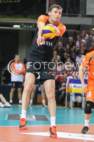  20.03.2015 RZESZOW<br />SIATKOWKA PLUSLIGA 2014/2015 MEN VOLLEYBALL POLAND POLISH PLUS LIGA LEAGUE SEASON 2014/2015 - POLFINAL MECZ NR 3.<br />MECZ ASSECO RESOVIA - JASTRZEBSKI WEGIEL<br />N/Z KRZYSZTOF GIERCZYNSKI SYLWETKA <br /> 
