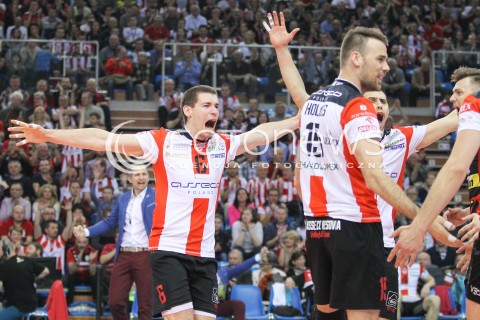  20.03.2015 RZESZOW<br />SIATKOWKA PLUSLIGA 2014/2015 MEN VOLLEYBALL POLAND POLISH PLUS LIGA LEAGUE SEASON 2014/2015 - POLFINAL MECZ NR 3.<br />MECZ ASSECO RESOVIA - JASTRZEBSKI WEGIEL<br />N/Z DAWID KONARSKI FABIAN DRZYZGA WYGRANA ZWYCIESTWO<br /> 