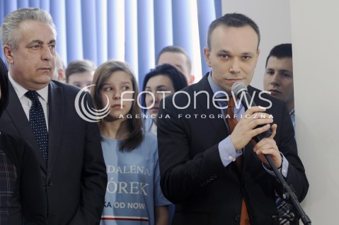  26.03.2015 WARSZAWA <br />MAGDALENA OGOREK ZEBRALA 510000 PODPISOW<br />N/Z TOMASZ KALITA LESZEK ALEKSANDRZAK<br /> 