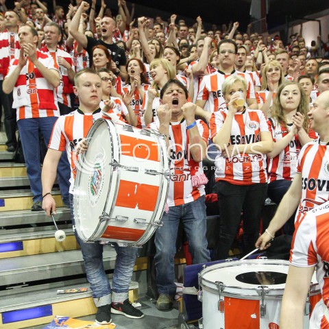  28.03.2015 BERLIN GERMANY<br />SIATKOWKA LIGA MISTRZOW MEN CEV VOLLEYBALL CHAMPIONS LEAGUE FINAL FOUR 2014/2015 - SEMIFINAL<br />MATCH ASSECO RESOVIA RZESZOW - PGE SKRA BELCHATOW<br />N/Z KIBICE ASSECO RESOVII KLUB KIBICA BEBNY PASIAKI DOPING EMOCJE<br /> 