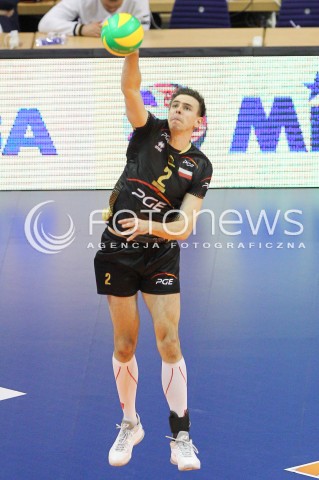  29.03.2015 BERLIN GERMANY<br />SIATKOWKA LIGA MISTRZOW MEN CEV VOLLEYBALL CHAMPIONS LEAGUE FINAL FOUR 2014/2015 - MECZ O 3. MIEJSCE<br />MATCH BR VOLLEYS - PGE SKRA BELCHATOW<br />N/Z MARIUSZ WLAZLY SYLWETKA<br /> 