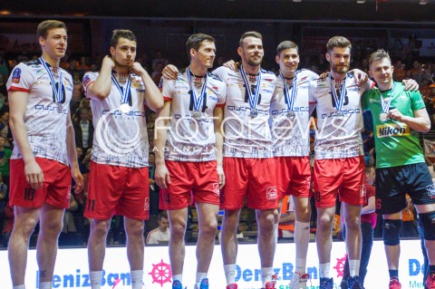  29.03.2015 BERLIN GERMANY<br />SIATKOWKA LIGA MISTRZOW MEN CEV VOLLEYBALL CHAMPIONS LEAGUE FINAL FOUR 2014/2015 - FINAL<br />MATCH ASSECO RESOVIA - ZENIT KAZAN<br />N/Z SIATKARZE ASSECO RESOVII ZDJECIE GRUPOWE GRUPOWKA - II MIEJSCE ( SREBRNY MEDAL ) - RADOSC EMOCJE MEDALE DEKORACJA JOCHEN SCHOPS FABIAN DRZYZGA RAFAL BUSZEK RUSSELL HOLMES NIKOLAY PENCHEV ( PENCZEV) DAWID DRYJA KRZYSZTOF IGNACZAK<br /> 
