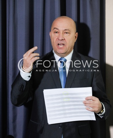  07.04.2015 WARSZAWA <br />KONFERENCJA KAZIMIERZA GRENIA W WARSZAWIE W SPRAWIE AFERY BILETOWEJ<br />N/Z KAZIMIERZ GREN<br /> 