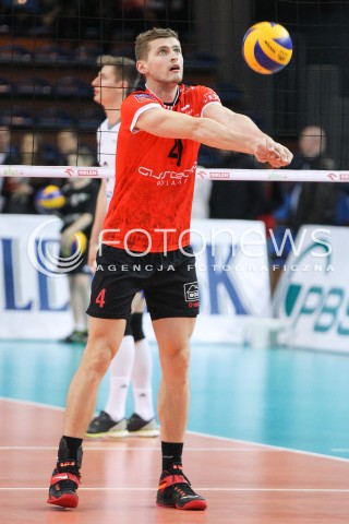  11.04.2015 RZESZOW <br />SIATKOWKA MEN VOLLEYBALL SEASON 2014/2015 <br />MECZ SPARINGOWY<br />ASSECO RESOVIA RZESZOW - VFB FRIEDRICHSHAFEN<br />N/Z PIOTR NOWAKOWSKI SYLWETKA<br /> 