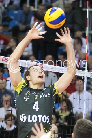  15.04.2015 RZESZOW<br />SIATKOWKA PLUSLIGA 2014/2015 MEN VOLLEYBALL POLAND POLISH PLUS LIGA LEAGUE SEASON 2014/2015 - FINAL 1. MECZ<br />MECZ ASSECO RESOVIA - LOTOS TREFL GDANSK<br />N/Z PRZEMYSLAW STEPIEN SYLWETKA <br /> 