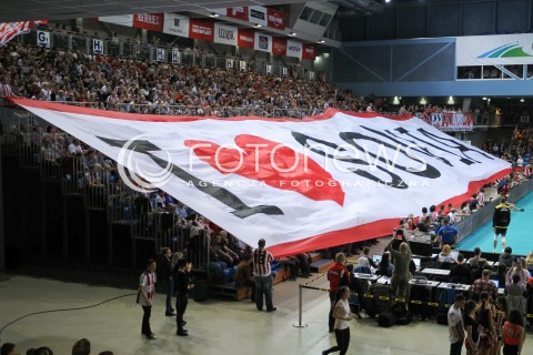  15.04.2015 RZESZOW<br />SIATKOWKA PLUSLIGA 2014/2015 MEN VOLLEYBALL POLAND POLISH PLUS LIGA LEAGUE SEASON 2014/2015 - FINAL 1. MECZ<br />MECZ ASSECO RESOVIA - LOTOS TREFL GDANSK<br />N/Z KIBICE HALA DOPING EMOCJE SEKTOROWKA I LOVE SOVIA<br /> 