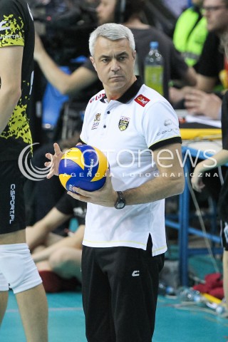  15.04.2015 RZESZOW<br />SIATKOWKA PLUSLIGA 2014/2015 MEN VOLLEYBALL POLAND POLISH PLUS LIGA LEAGUE SEASON 2014/2015 - FINAL 1. MECZ<br />MECZ ASSECO RESOVIA - LOTOS TREFL GDANSK<br />N/Z ANDREA ANASTASI - I TRENER ( HEAD COACH ) SYLWETKA <br /> 