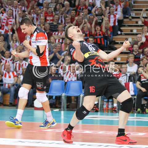  15.04.2015 RZESZOW<br />SIATKOWKA PLUSLIGA 2014/2015 MEN VOLLEYBALL POLAND POLISH PLUS LIGA LEAGUE SEASON 2014/2015 - FINAL 1. MECZ<br />MECZ ASSECO RESOVIA - LOTOS TREFL GDANSK<br />N/Z KRZYSZTOF IGNACZAK FABIAN DRZYZGA RADOSC EMOCJE <br /> 
